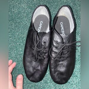 Capezio Women’s Size 8 E Series Split Sole Black Leather Oxford Jazz Dance Shoes